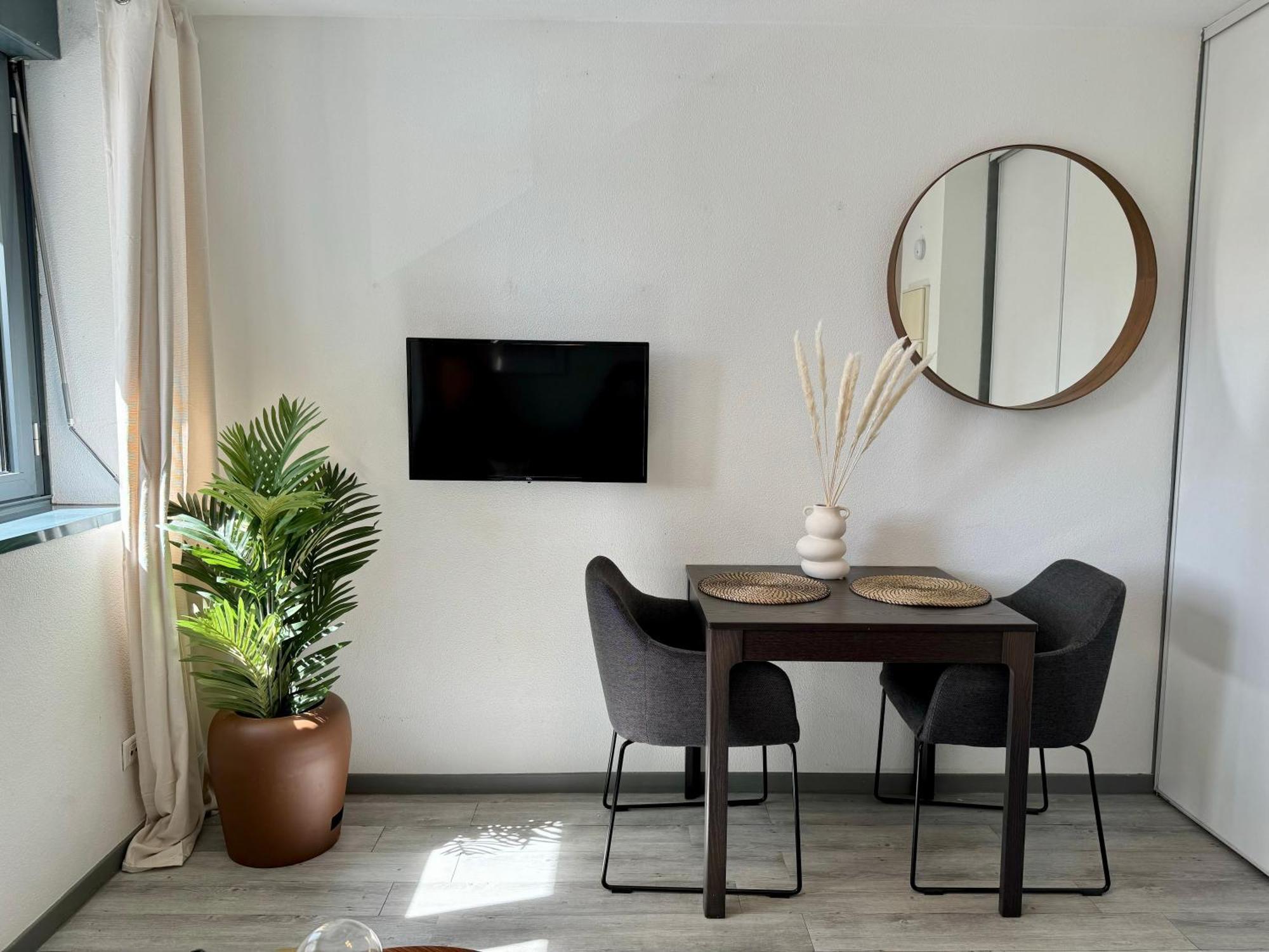 Suite Baya ลียง ภายนอก รูปภาพ